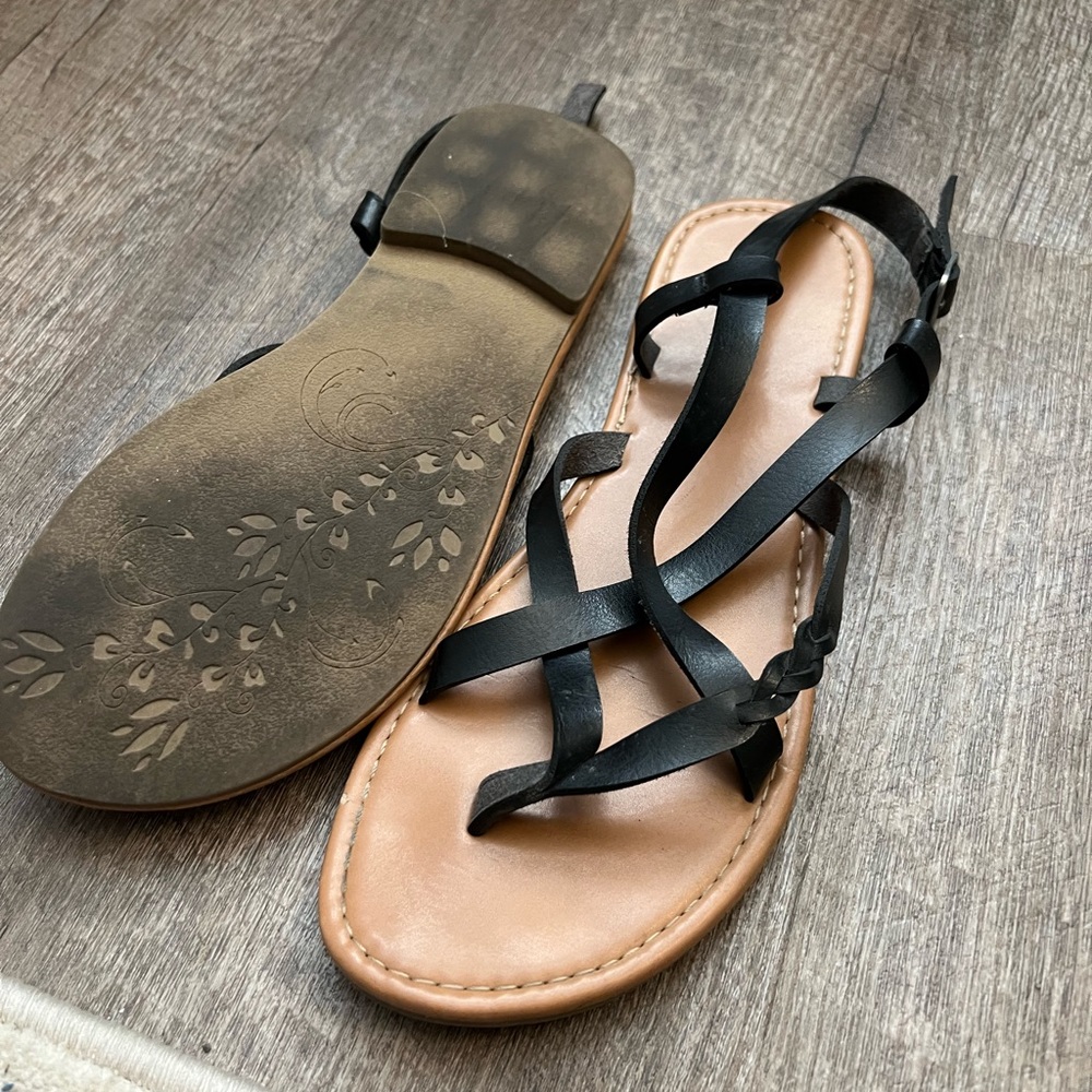 Sonoma black strappy sandals